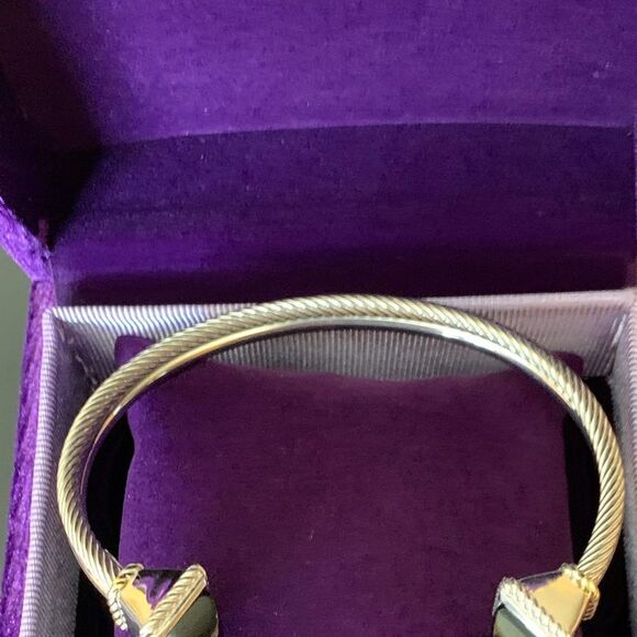 STERLING SILVER & 18K ITALIAN CABLE PYRAMID BANGLE WITH BLACK ONYX - Picture 10 of 14